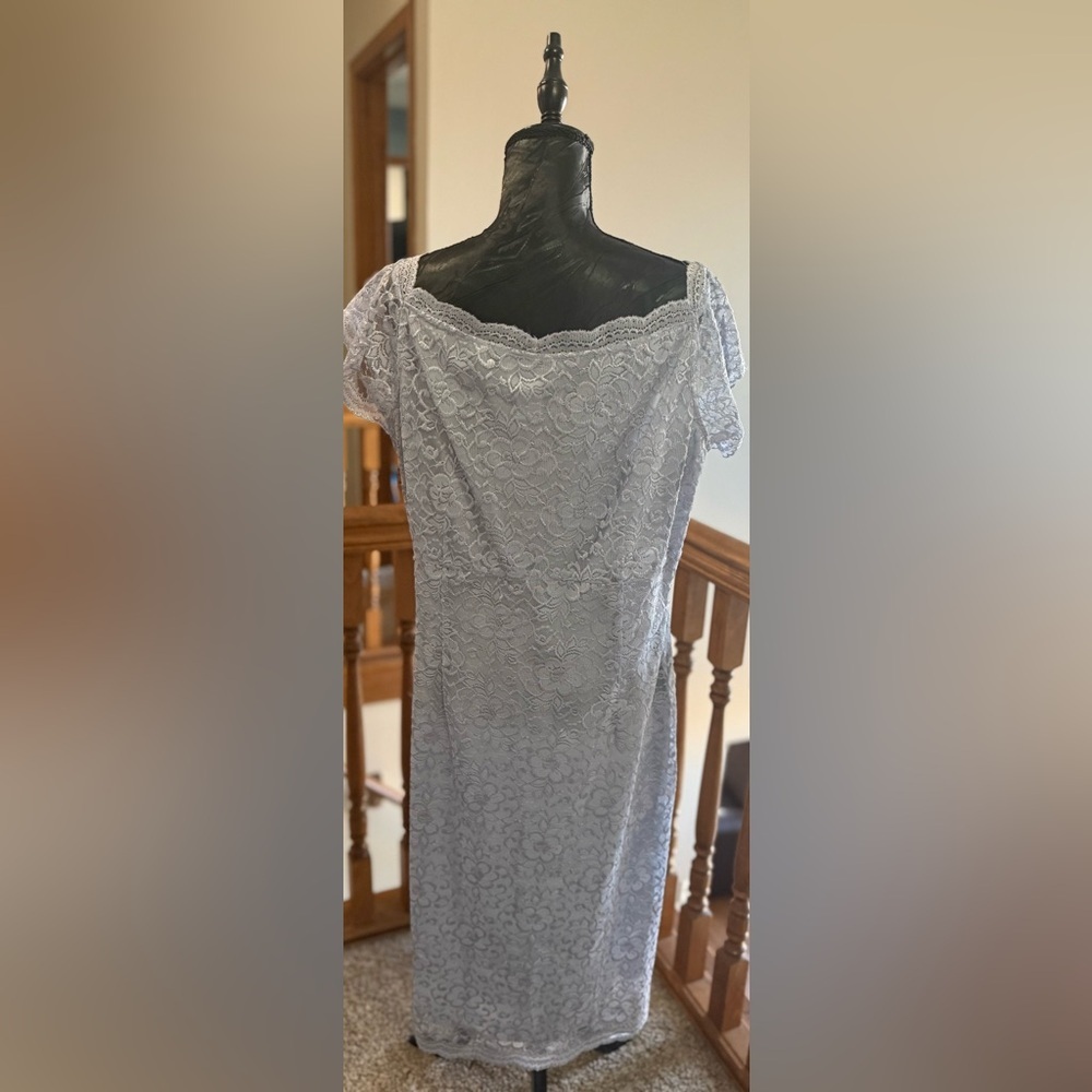 Worthington 16T Tall Silver Lace Sheath Dress Wedding Guest - Picture 9 of 10
